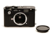 Leitz Wetzlar Leica CL Gehäuse / Body schwarz #1437142 - defekt !