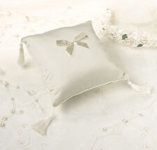 Schlichtes Ringkissen