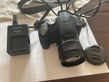 Panasonic LUMIX DMC-FZ8 7.2MP Digitalkamera - Schwarz