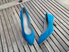 Tamaris elegante Leder Pumps High Heel Stiletto royal blau 40 elegant Rauhleder