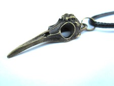 Vogelschädel Rabenkopf Rabe Steampunk Anhänger aus Metall 3,5 cm messingfarben