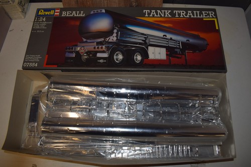 Revell 07554 beall tank - 07554,