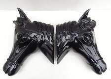 Paar riesige Wandlampen