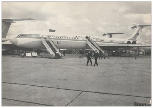 C7407 flugzeug aeroflot - c7407/,