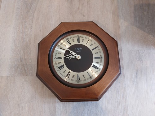 Wanduhr trophy quartz braun - wanduhr,