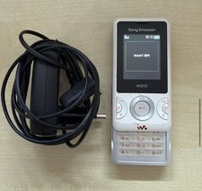 Sony Ericsson W205 Slider