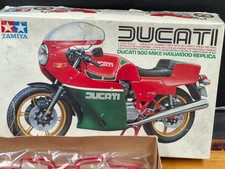 Tamiya Ducati 900 Mike Hailwood Replica 1:12 Bausatz