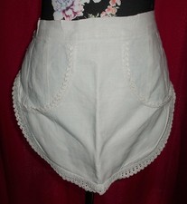 ältere Servierschürze weiß  + Borde Schürze reine Baumwolle