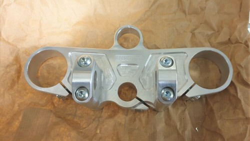 Bimota gabelbrücke - bimota,