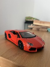 Lamborghini Aventador lp700-4
