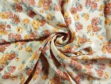 3,6m Chiffon Stoff, Beige mit Rosen, 140cm Breit, Polyester