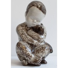 Kind mit kleinem Hund Bornholm