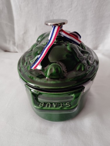 Staub piggy cocotte liter - staub,