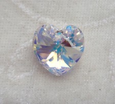 1 Swarovski® HEART PENDANT