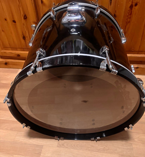 Justin bass drum - bass, x