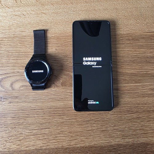 Samsung galaxy flip - samsung, +