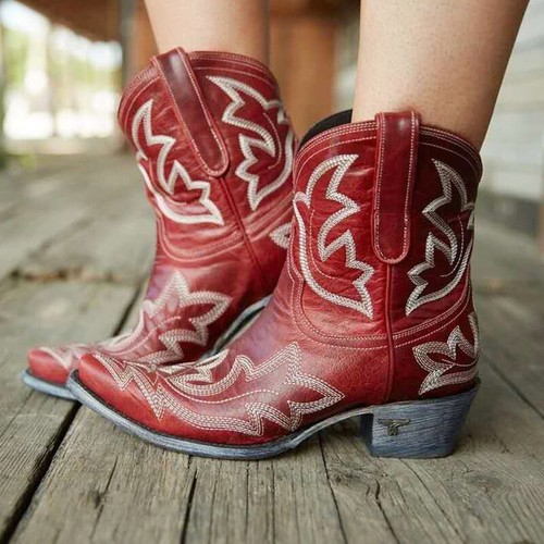 Cowgirl cowboy western - cowgirl,