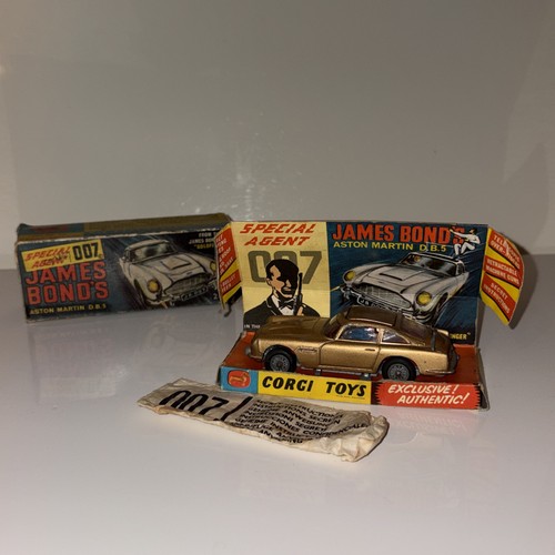 Corgi 261 james bond - corgi,