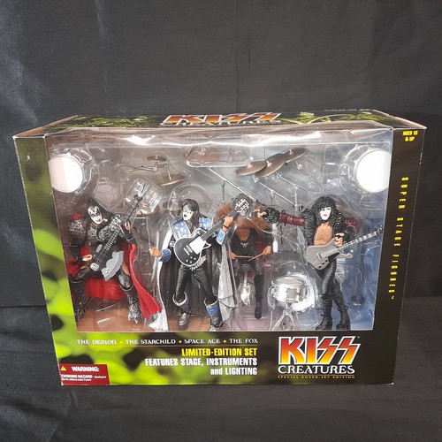 Kiss figuren mit leuchtbühne - kiss,
