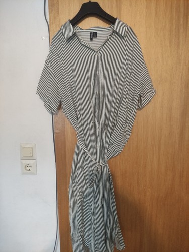 Kleid vero moda - vero,