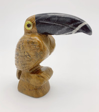 Tukan Vogel geschnitzt wohl Marmor H. 13,3 cm Steinfigur 600 Gramm Halbedelstein