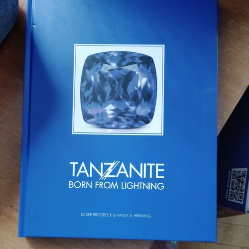 Tanzanite born from - tanzanite,