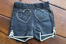 Schöne kurze schwarze ungetragene vintage Mädchen Lederhose in Gr. 116 / 2