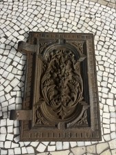 antike Gusseisen Kamin Tür