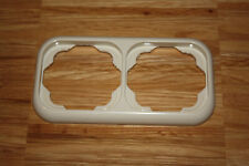 Busch & Jäger LX in cremeweiß 2-fach Rahmen waagerecht