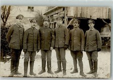 39897618 - Gruppenfoto Feldstiefel + Gamaschen Marschstiefel Schirmmuetzen