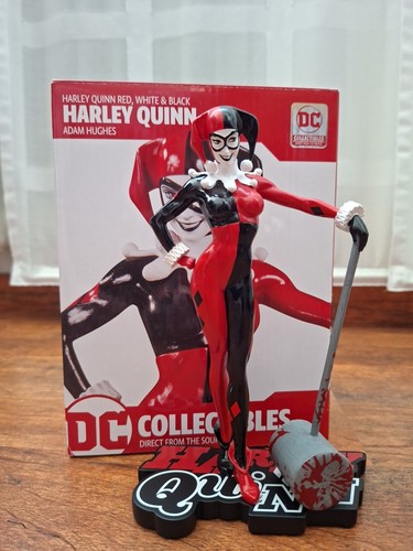 Harley quinn collectibles - dc,