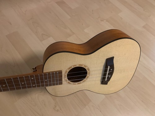 Konzert ukulele neu - konzert, 23"