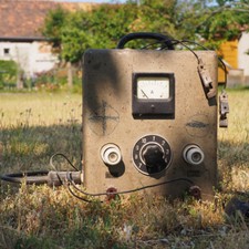 historisches Batterieladegerät "Elektrik" E12/8, Dresden A28 funktionstüchtig