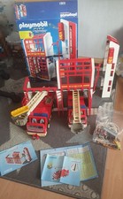 Feuerwehr Station Playmobil 5361 + Nr 3685 + 2x Feuerwehrautos Nr 3182 + Nr 5366