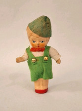 Kleines antikes Püppchen