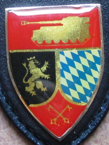 Brustanhänger