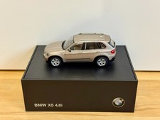 BMW (E70) X5 4.8i / Platinum bronze / AutoArt / BMW Dealer / 1:43