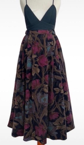 True vintage faltenrock floral - true,