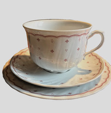 SELTEN -  Jumbotasse  v. Seltmann Weiden  Modell: Regina; Unterteller u.Kuchent.