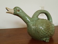 Große Keramik Giesskanne Ente