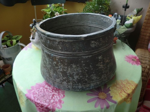 Großer alter kupfer - großer,