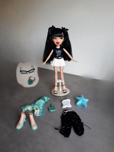 Bratz gno girls - out, jade