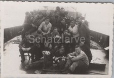 Foto, Kriegsmarine, Vorpostenboot Hirsch, die Mannschaft (MJ-46)1025