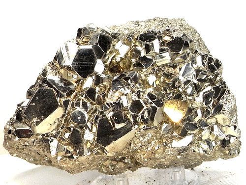 Pyrit stufe aus peru - stufe,