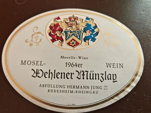 Alte weinetiketten - alte,