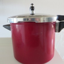 Silit Sicomatic Schnellkochtopf 7 ltr. Rarität ein Einsatz 22 cm weinrot top