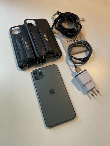 Apple iphone pro - apple, 11