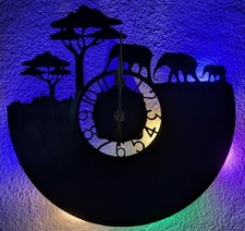 Handgemachte Wanduhr aus Schallplatte mit LED Beleuchtung | leises Uhrwerk