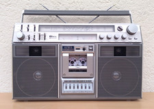 GHETTOBLASTER   AIWA CS 990 E