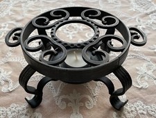 Stövchen schweres Gusseisen schwarz 1970er Jahre